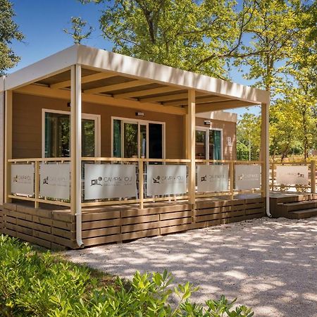 Mobile Homes Premium Relax Park Umag By Camp4You Karigador Esterno foto