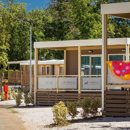 Mobile Homes Premium Relax Park Umag By Camp4You Karigador Esterno foto