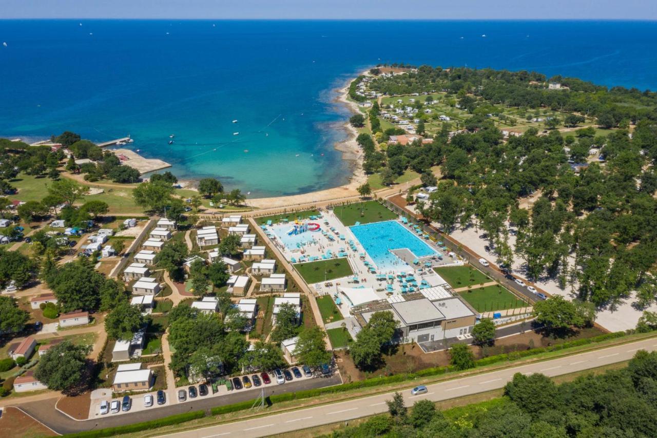 Mobile Homes Premium Relax Park Umag By Camp4You Karigador Esterno foto