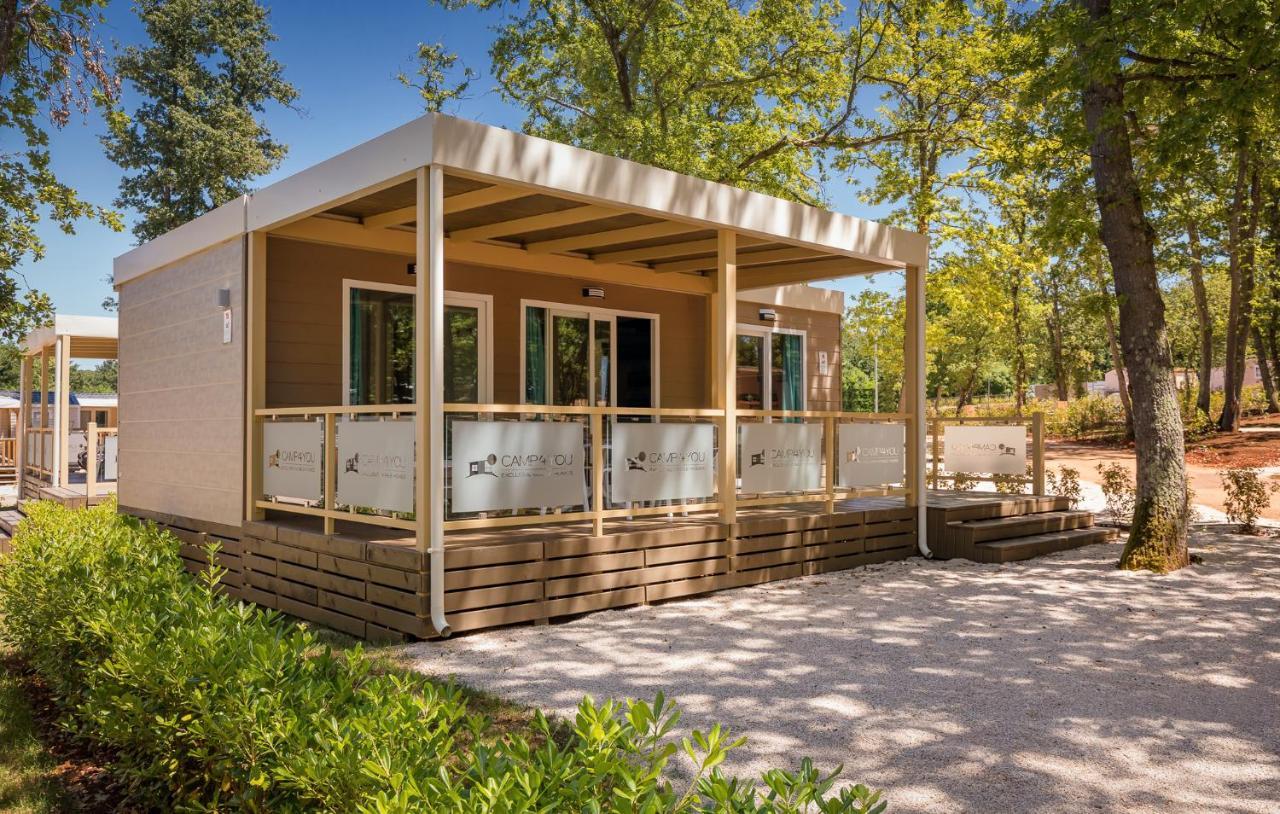 Mobile Homes Premium Relax Park Umag By Camp4You Karigador Esterno foto