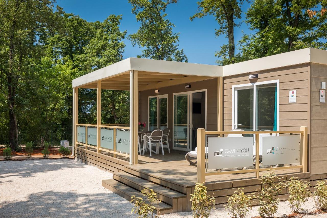 Mobile Homes Premium Relax Park Umag By Camp4You Karigador Esterno foto